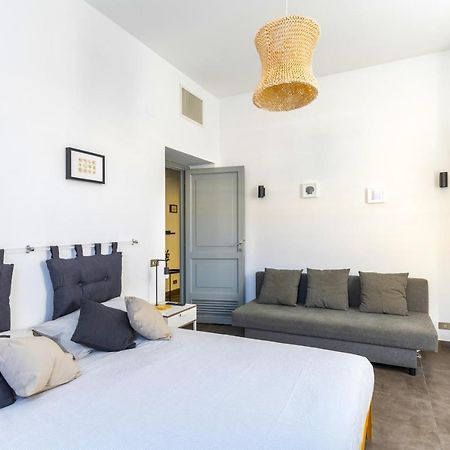 Hostly - Nicole Apartment Volturno- Full Rome Center ภายนอก รูปภาพ