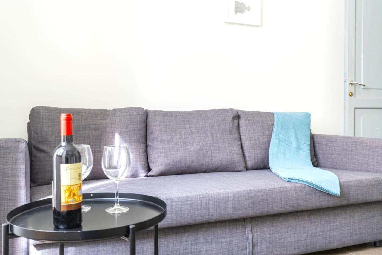Hostly - Nicole Apartment Volturno- Full Rome Center ภายนอก รูปภาพ