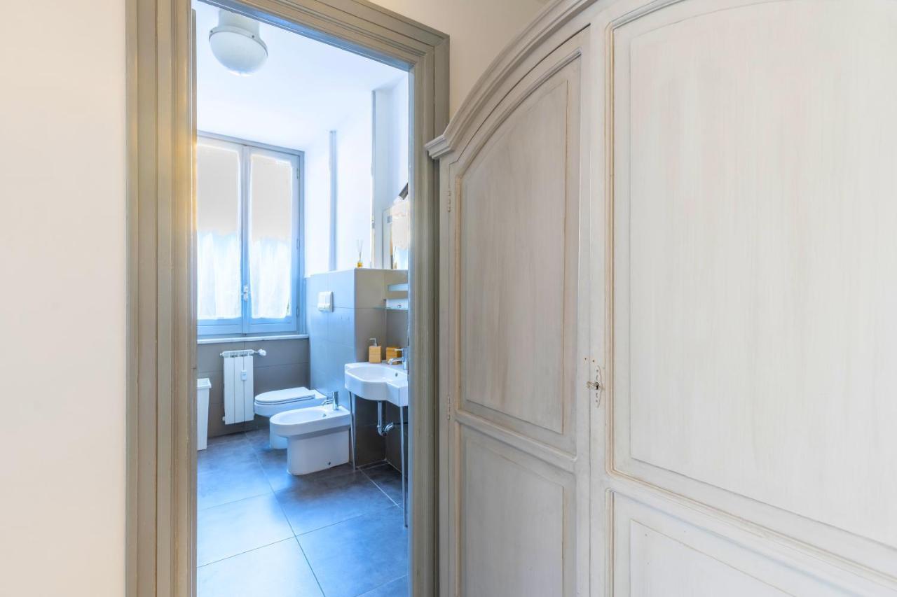 Hostly - Nicole Apartment Volturno- Full Rome Center ภายนอก รูปภาพ