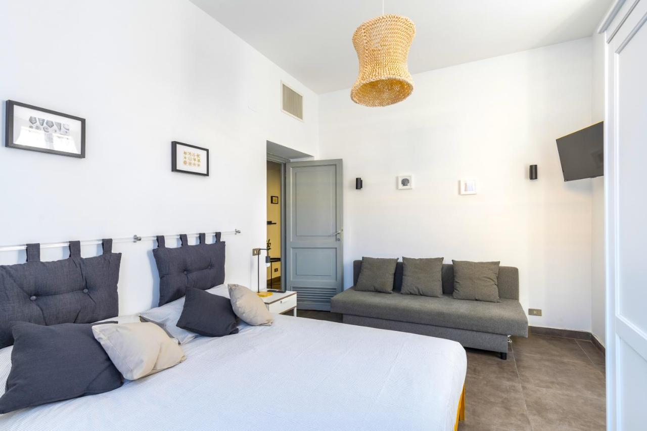 Hostly - Nicole Apartment Volturno- Full Rome Center ภายนอก รูปภาพ